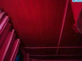 Camsoda Adult Webcams of iluvsaffire-bleu