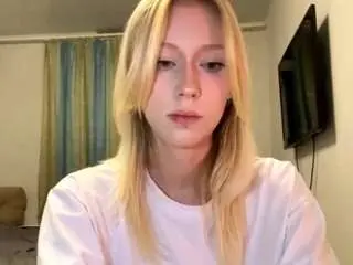 Camsoda Sex Chat of melonietrent