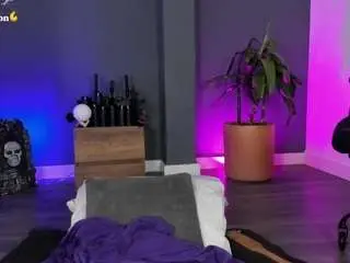 Camsoda Adult Video Chat of ravenwittch