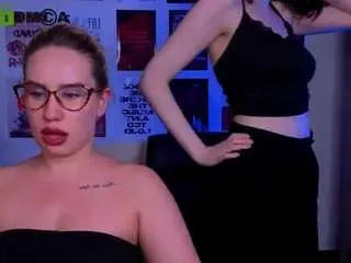 Camsoda Nude Webcam of riley-sanders