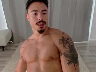 Camsoda Free Porn Cam of masterlukas