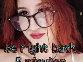 Camsoda Free Porn Cam of debbinguyn