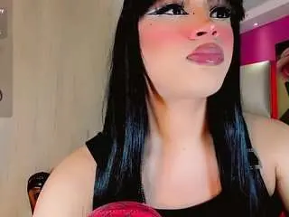 Camsoda Free Porn Cam of camilavasquezz
