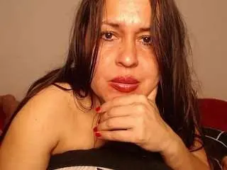 Camsoda Sex Chat of milfnaughtyy