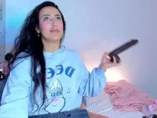 Camsoda Free Porn Cam of alejitat
