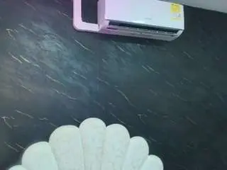 Camsoda Free Porn Cam of kissme-luna