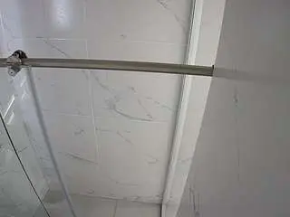 Camsoda Free Porn Cam of voyeurcam-casa-salsa-bathroom-9