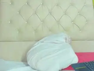 Camsoda Watch Live Sex Cams of jhosexguy