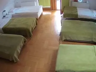 Camsoda Best Webcam of voyeurcam-julmodels-bed-6