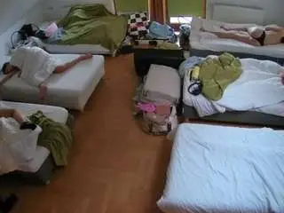 Camsoda Watch Live Sex Cams of voyeurcam-julmodels-bed-6
