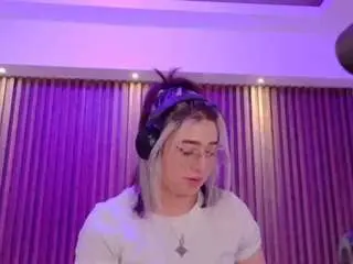 Camsoda Best Webcam of emily-white9