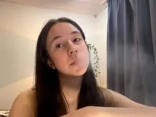 Camsoda Live Sex Cam of lilymcmahan