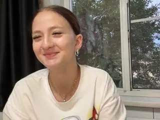 Camsoda Watch Live Sex Cams of yajairahazelbush