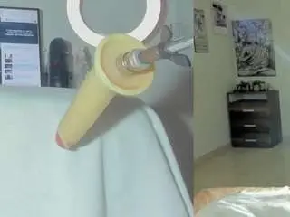 Camsoda Free Live Porn of emily-philip