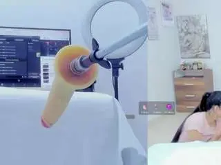 Camsoda Adult Webcams of emily-philip