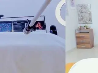 Camsoda Adult Video Chat of emily-philip