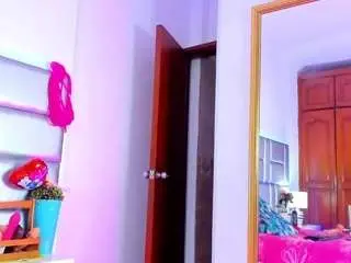 Camsoda Live Porn of lovely-nicki