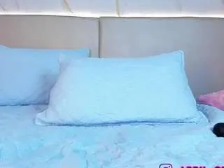 Camsoda Free Live Porn of april-grey