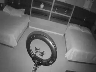 Camsoda Live Porn of voyeurcam-casa-salsa-versus-room