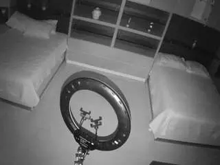 Camsoda Adult Webcam of voyeurcam-casa-salsa-versus-room