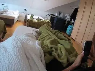 Camsoda Live Sex of voyeurcam-julmodels-bed-1