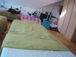 Camsoda Free Live Porn of voyeurcam-julmodels-bed-1