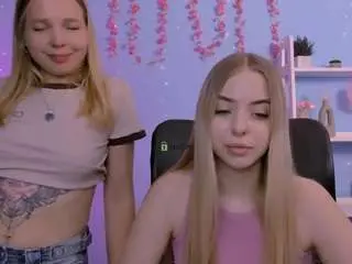 Camsoda Sex Chat of viola-sweet