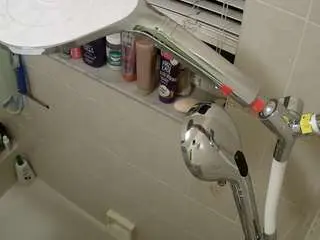 Camsoda Nude Webcam of voyeurcam-charleys-bathroom