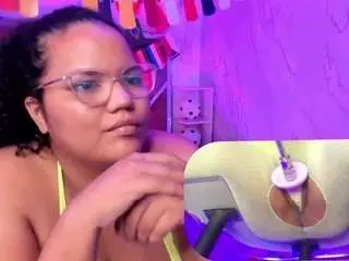 Camsoda Adult Video Chat of mhia-rey