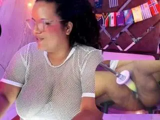 Camsoda Live Sex Cam of mhia-rey