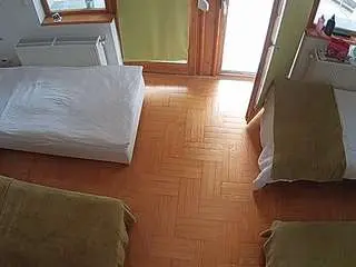 Camsoda Adult Video Chat of voyeurcam-julmodels-bed-7