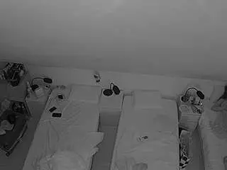 Camsoda Free Live Porn of voyeurcam-julmodels-bed-7