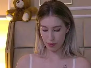 Camsoda Watch Live Sex Cams of serenabennet