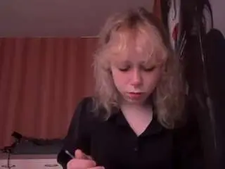Camsoda Free Live Porn of alysestrawn