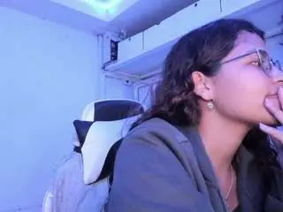 Camsoda Private Sex Chat of lady-brownnnn