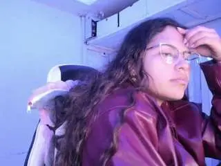 Camsoda Best Webcam of lady-brownnnn