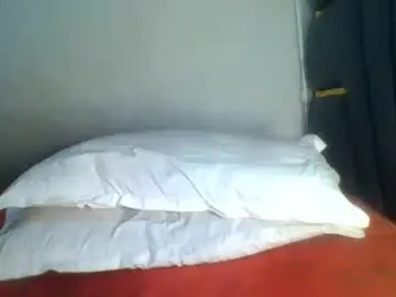 Chaturbate Nude Webcam of hornybella84