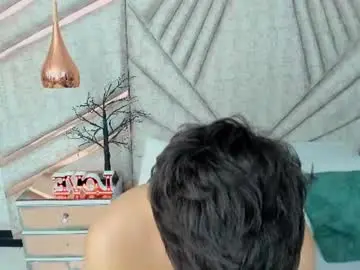 Chaturbate Live Sex Cam of lucasopry