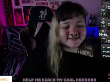 Chaturbate Sex Cam of destroyall420