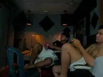 Chaturbate Nude Webcam of mr_mois