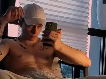 Chaturbate Sex Cam of talkinghead7
