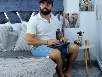 Chaturbate Watch Live Sex Cams of zack_froone