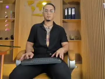 Chaturbate Live Sex of joshmiller___
