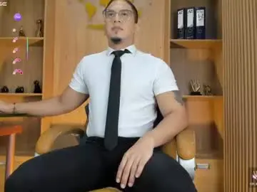 Chaturbate Live Porn of joshmiller___