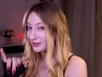 Chaturbate Live Sex Cam of mysmila