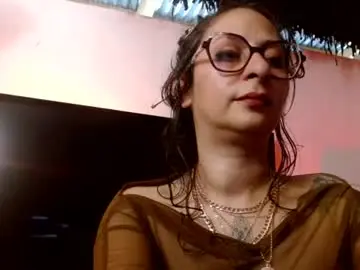 Chaturbate Live Porn of serena_xyz