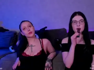 Chaturbate Live Sex Cam of sleepingduo