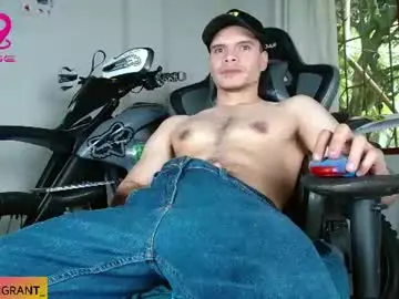 Chaturbate Live Sex of ash_wingrant