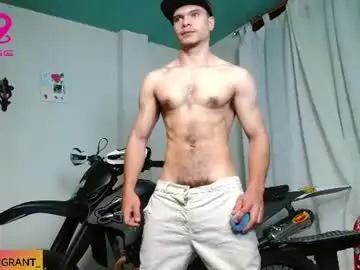 Chaturbate Free Porn Cam of ash_wingrant