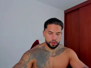 Chaturbate Best live sex cam show of joe_esthetic